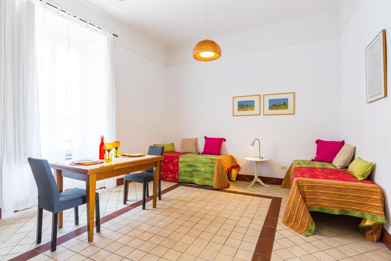 Lopez 20 A Big Family Apartment By Napoliapartments エクステリア 写真