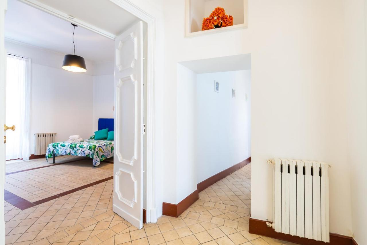 Lopez 20 A Big Family Apartment By Napoliapartments エクステリア 写真